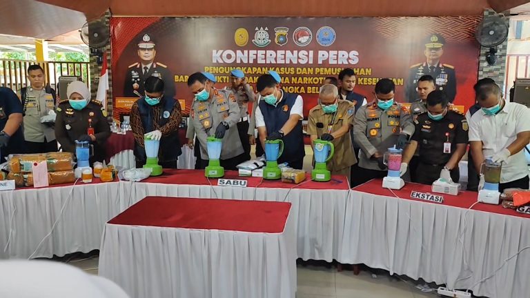 PEMUSNAHAN NARKOTIKA DAN OBAT KERAS.00_00_47_05.Still001